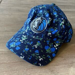 New Era Dallas Mavericks Blue FloralHat